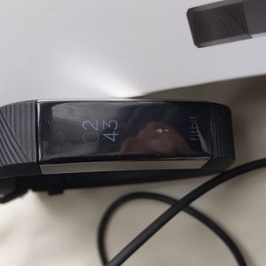 Fitbit Alta HR Bundle